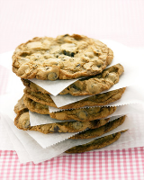 ONE GIANT CHOCOLATE CHIP COOKIE RECIPES