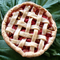 Renee's Strawberry Rhubarb Pie Recipe | Allrecipes image