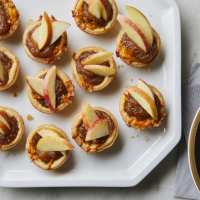 3-Ingredient Cheddar & Apple Bites Recipe | EatingWell image