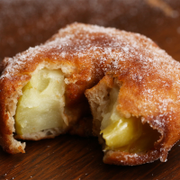 Easy Apple ‘Doughnuts’ Recipe by Tasty image
