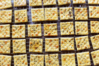 Seasoned Buttery Crackers - The Pioneer Woman image