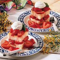 Mom's Strawberry Shortcake Recipe: How to Make It image