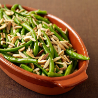 Sauteed string beans with almonds | Recipes | WW USA image