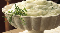 Garlic-Herb Mashed Potatoes Recipe - BettyCrocker.com image