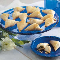Spinach Phyllo Bundles Recipe: How to Make It image