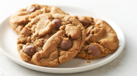 5-Ingredient Peanut Butter Chocolate Chip Cookies Recipe ... image