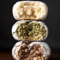 Italian almond cookies – soft amaretti (3-ways) image