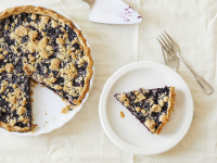 Blueberry Crumb Pie Recipe - Food.com image
