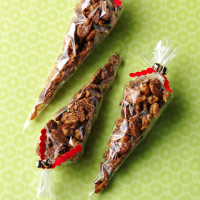 Cinnamon Praline Nuts Recipe: How to Make It image