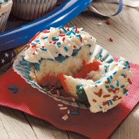 Patriotic Cupcakes Recipe: How to Make It image