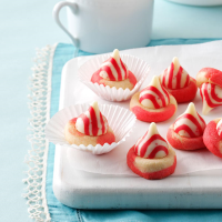Peppermint Twist Kisses Recipe: How to Make It image