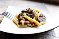 Pasta with Whiskey, Wine, and Mushrooms - The Pioneer Woman image