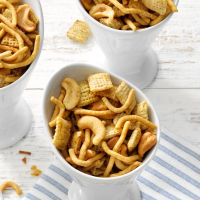 Crispy Snack Mix Recipe: How to Make It image