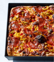 What To Serve With Pizza (22 Pizza Side Dishes With Recipes) image