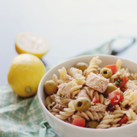 Pasta with tuna – high protein recipe - Skinny Muscles image