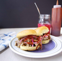 How to Make Authentic Pulled Pork on a Gas Grill image