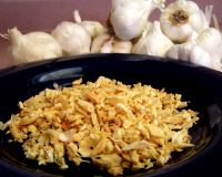 Oven Dried Onion / Garlic Flakes Recipe - Food.com image