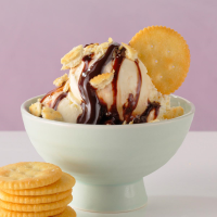 Vanilla Ice Cream with Ritz Crackers Recipe: How to Make It image