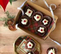 Christmas Pudding Brownie Bites | Foodtalk image