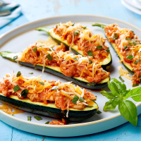 ZUCCHINI BOATS WITH CHICKEN RECIPES