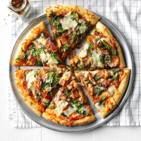 Bacon and Spinach Pizza Recipe: How to Make It image