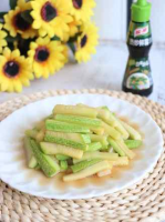 Zucchini stir-fry recipe - Simple Chinese Food image