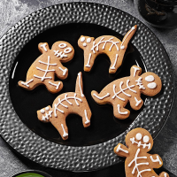 Gingerbread Skeletons Recipe: How to Make It image