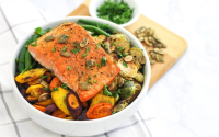 11 Healthy Salmon Recipes Under 455 Calories | Nutrition ... image