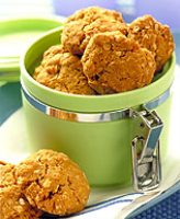 Oatmeal Cookies | Recipes | WW USA - Weight Watchers image