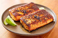 Best Blackened Salmon Recipe - How to Make Blackened Salmon image