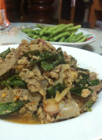 Laab - Thai Ground Beef Salad Recipe - Thai.Food.com image