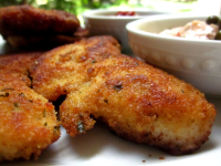 HOW TO BREAD CHICKEN CUTLETS RECIPES