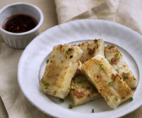 Crisp Chinese pork recipe | BBC Good Food image