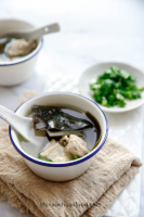 Dried Seaweed and Rib Soup | China Sichuan Food image