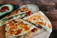 Amazing Vegetarian Quesadilla Recipe: Quick and Delicious image