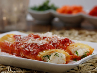 WHAT IS MANICOTTI RECIPES