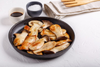 King Oyster Mushrooms (+Recipes) – The Kitchen Community image