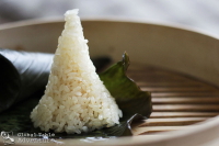 SWEET RICE WRAPPED IN BANANA LEAVES RECIPES