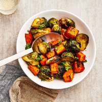 ROASTED BRUSSEL SPROUTS AND SWEET POTATOES RECIPES