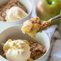Gluten Free Apple Crisp - Easy and only 7 Ingredients! image