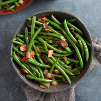 Quick Green Beans with Bacon Recipe: How to Make It image