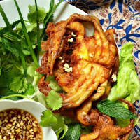13 Soft-Shell Crab Recipes to Eat Before Summer Is Over ... image
