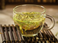Honeysuckle Tea: Recipe & 5 Top Benefits | Organic Facts image