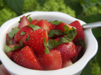 Balsamic Strawberries Recipe - Food.com image