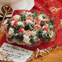 Christmas Crunch Salad Recipe: How to Make It image