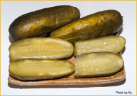 Shlomo's Kosher Sour Pickles/Tomatoes by Sy Recipe - Food.com image