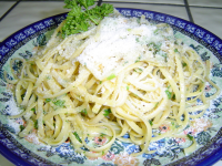 Pasta with Oil and Garlic Sauce Recipe - Food.com image