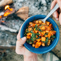 9 Plant-Based Campfire Recipes for Meatless Monday - Brit image