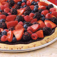 Brunch Berry Pizza Recipe: How to Make It image