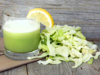 10 Amazing Benefits of Cabbage Juice | Organic Facts image